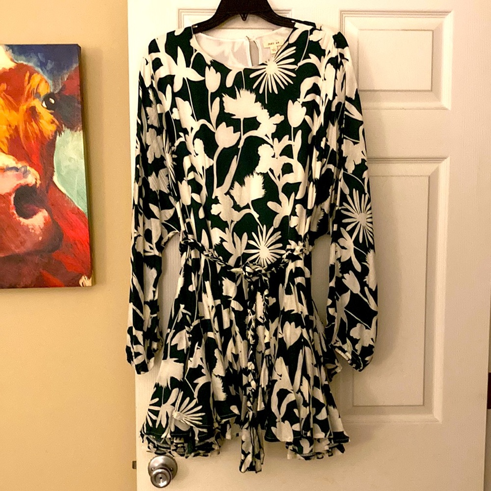 Green and white floral print fun dress